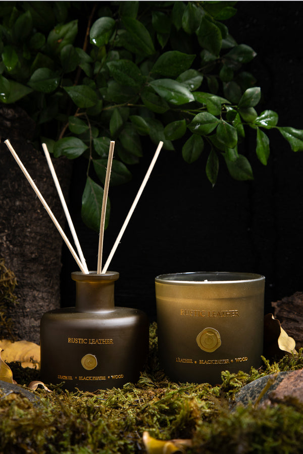 Rustic Leather Set of 2 | Matt Olive | Scented Candle & Diffuser | Leather, Black Pepper, Wood