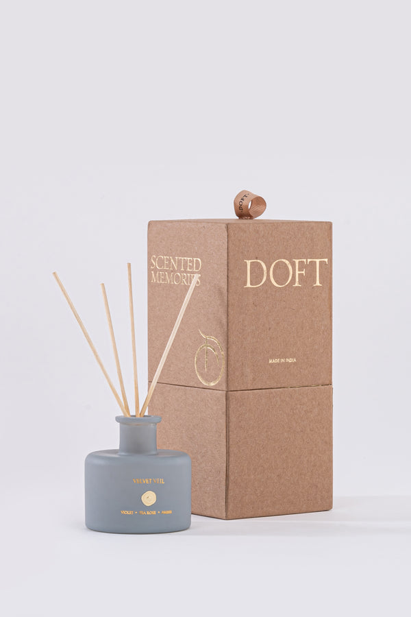 Velvet Veil | Natural Diffuser | Violet, Tea rose, Amber