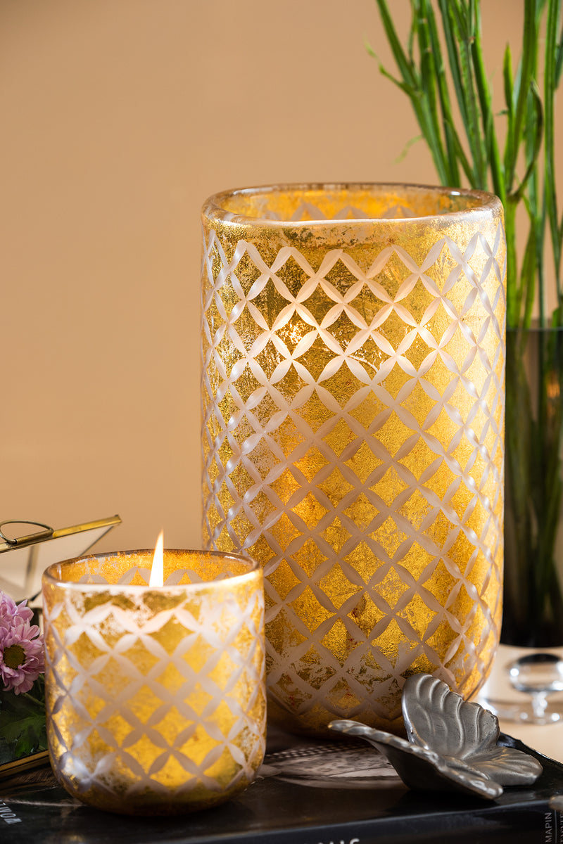 Gilded U-shaped Glass | Gold | Scented Candle