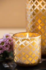 Gilded U-shaped Glass | Gold | Scented Candle